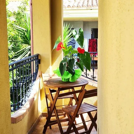 Brezza Di Mare 住宿加早餐酒店 3*